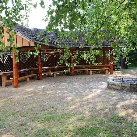 Gamp Pawel Sawicki Hotel Kleszczele Ngoại thất bức ảnh